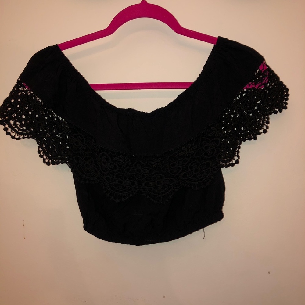 Pacsun crop top size small
